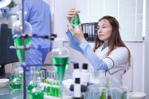 normes sécurité laboratoire pharmaceutique