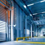 Devis pour l'installation d'une porte rapide : éléments à comparer