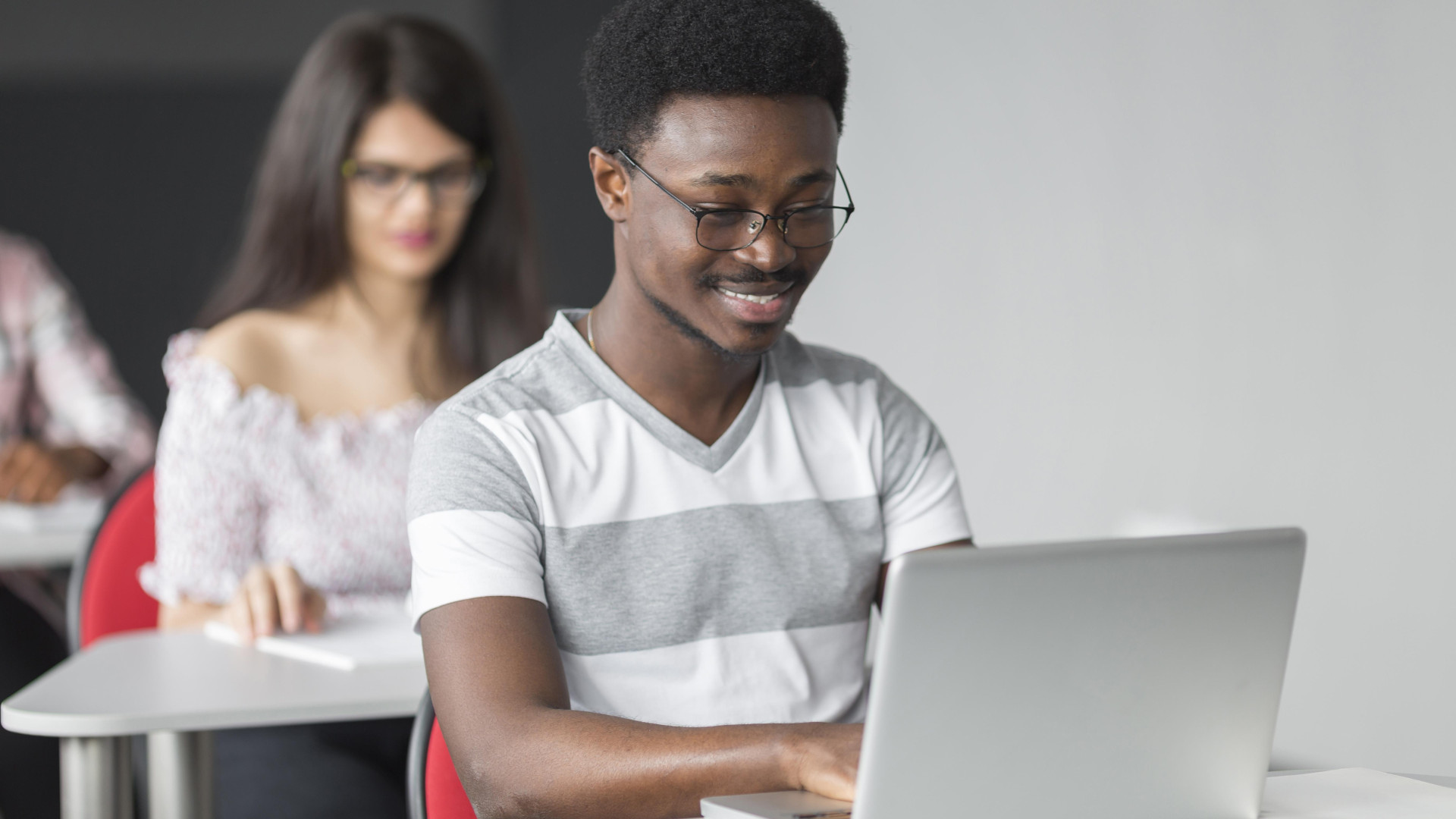 Comment choisir un Mastère Spécialisé® adapté aux métiers du numérique ?
